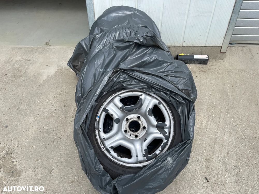 Dacia Duster TCe 90 Comfort - 23