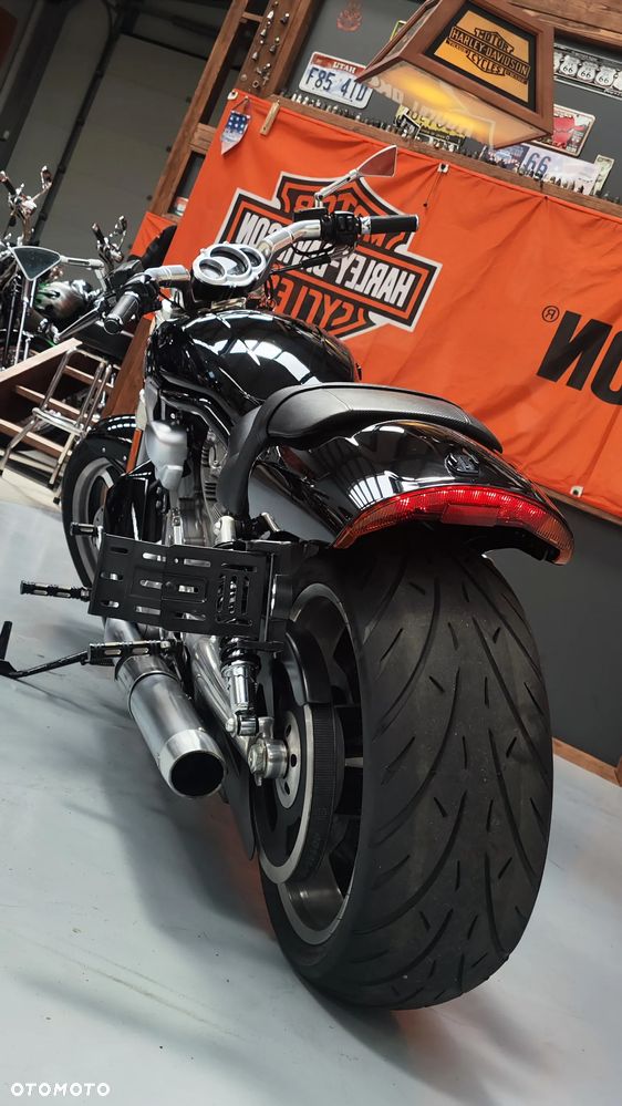 Harley-Davidson V-Rod Muscle - 8