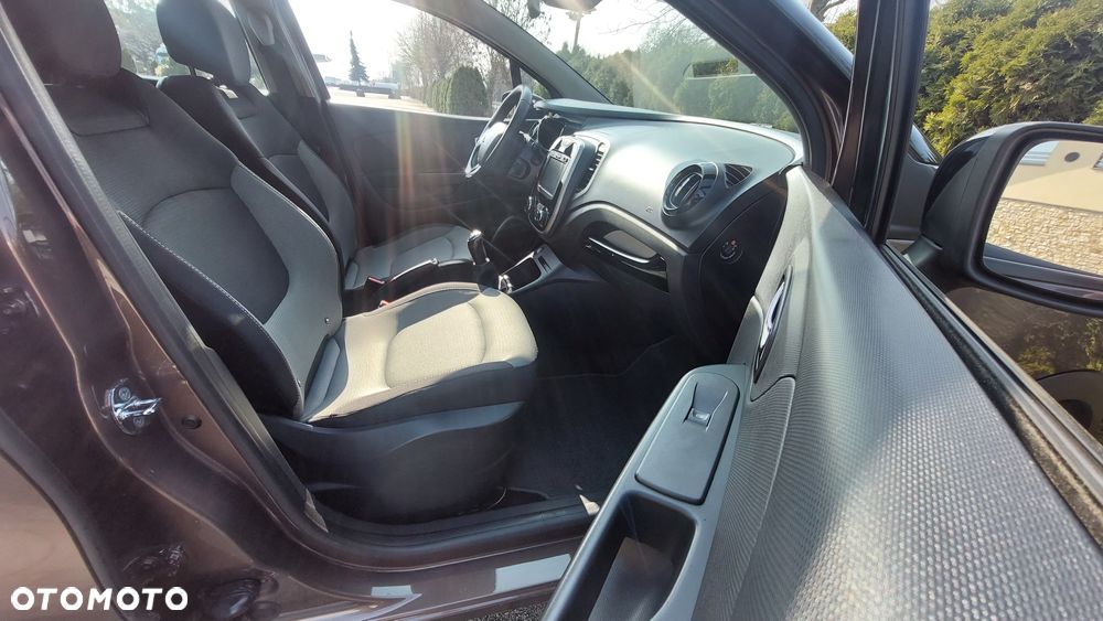 Renault Captur - 14