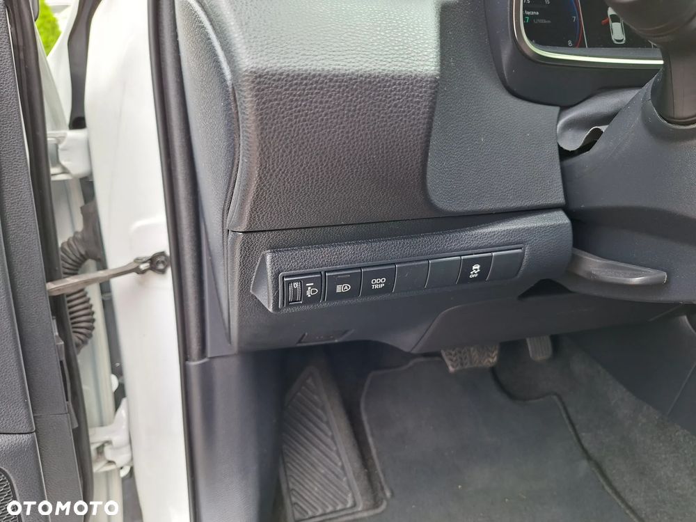 Toyota Corolla 2.0 Hybrid GR Sport - 19