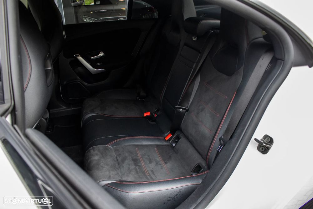 Mercedes-Benz CLA 180 d AMG Line Aut. - 27