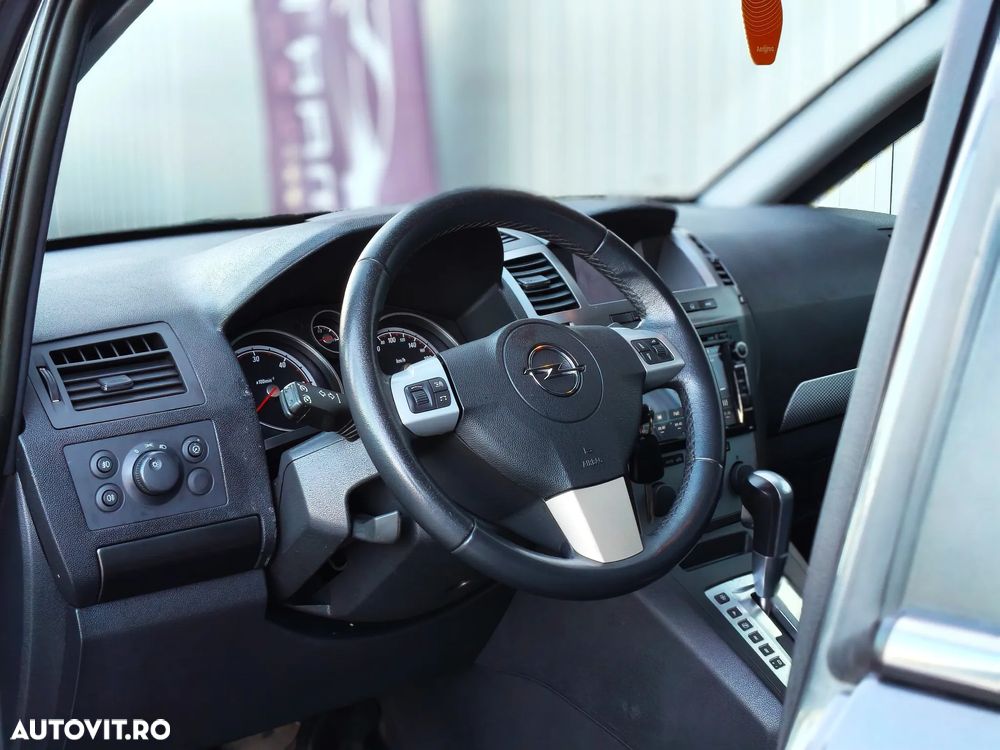 Opel Zafira 1.9 CDTI Automatik Innovation 110 Jahre - 22