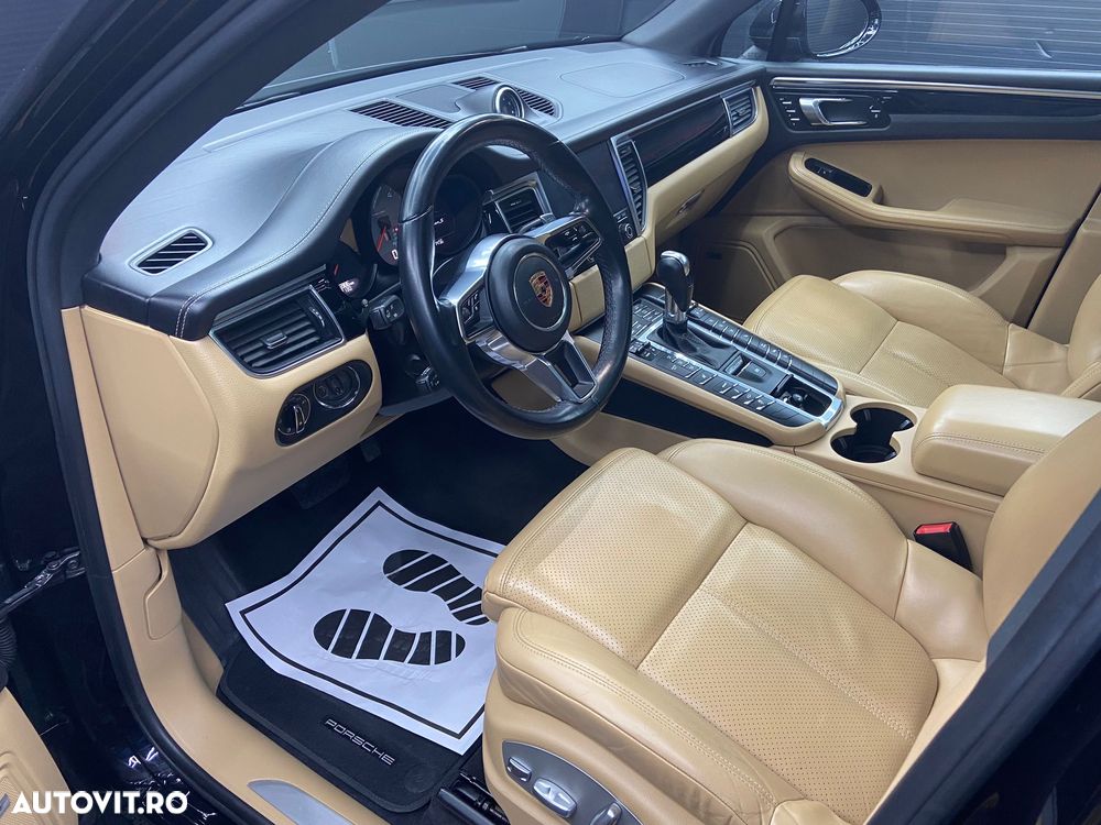 Porsche Macan - 9
