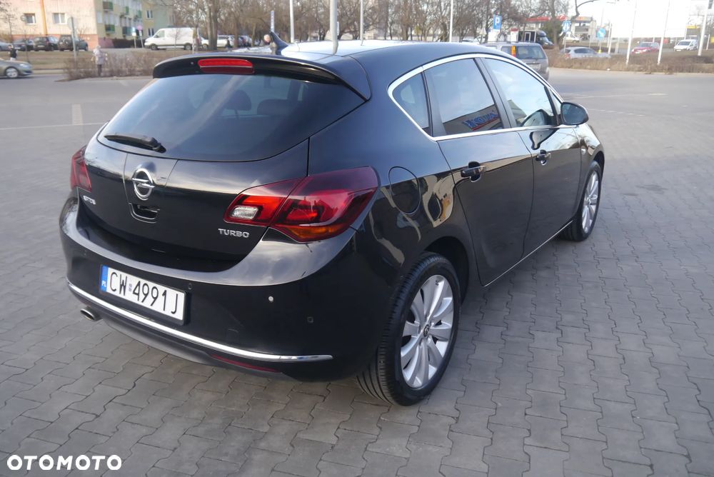 Opel Astra 1.4 Turbo Exklusiv - 13
