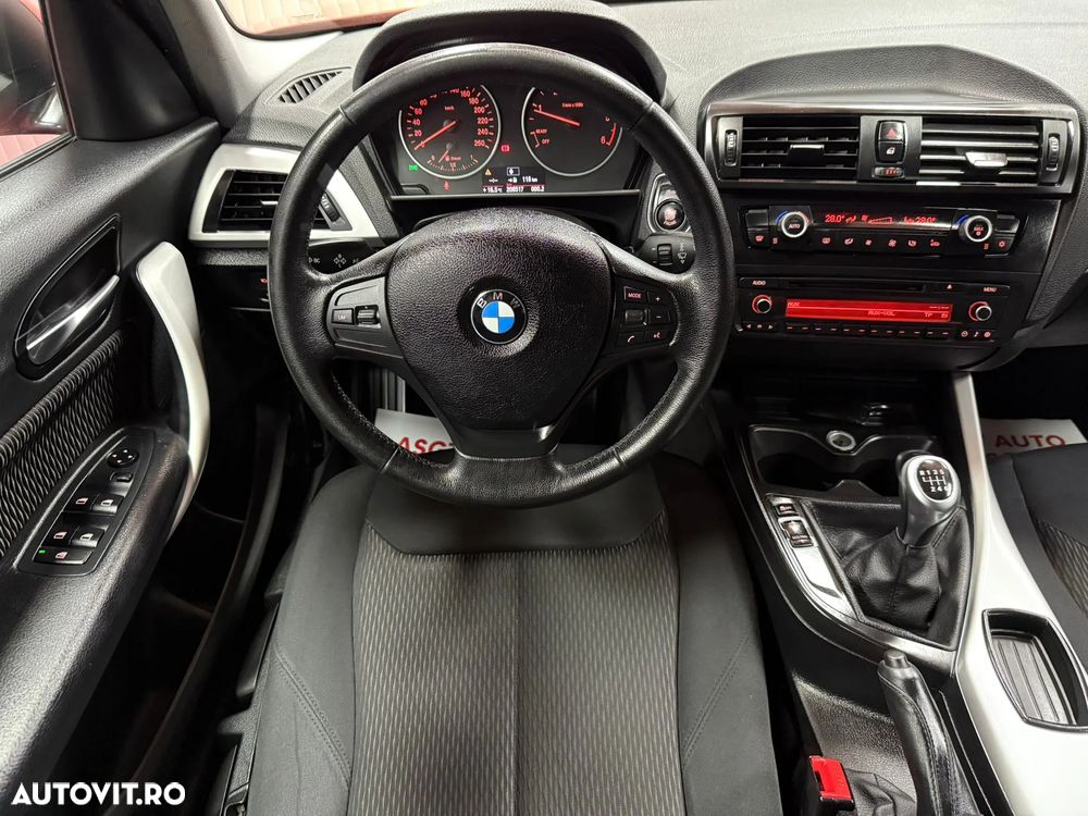 BMW Seria 1 116d - 8