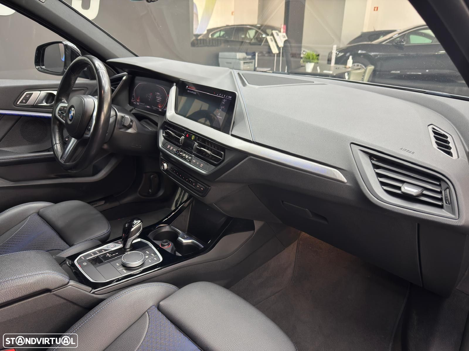 BMW 116 d Pack Desportivo M Auto - 47