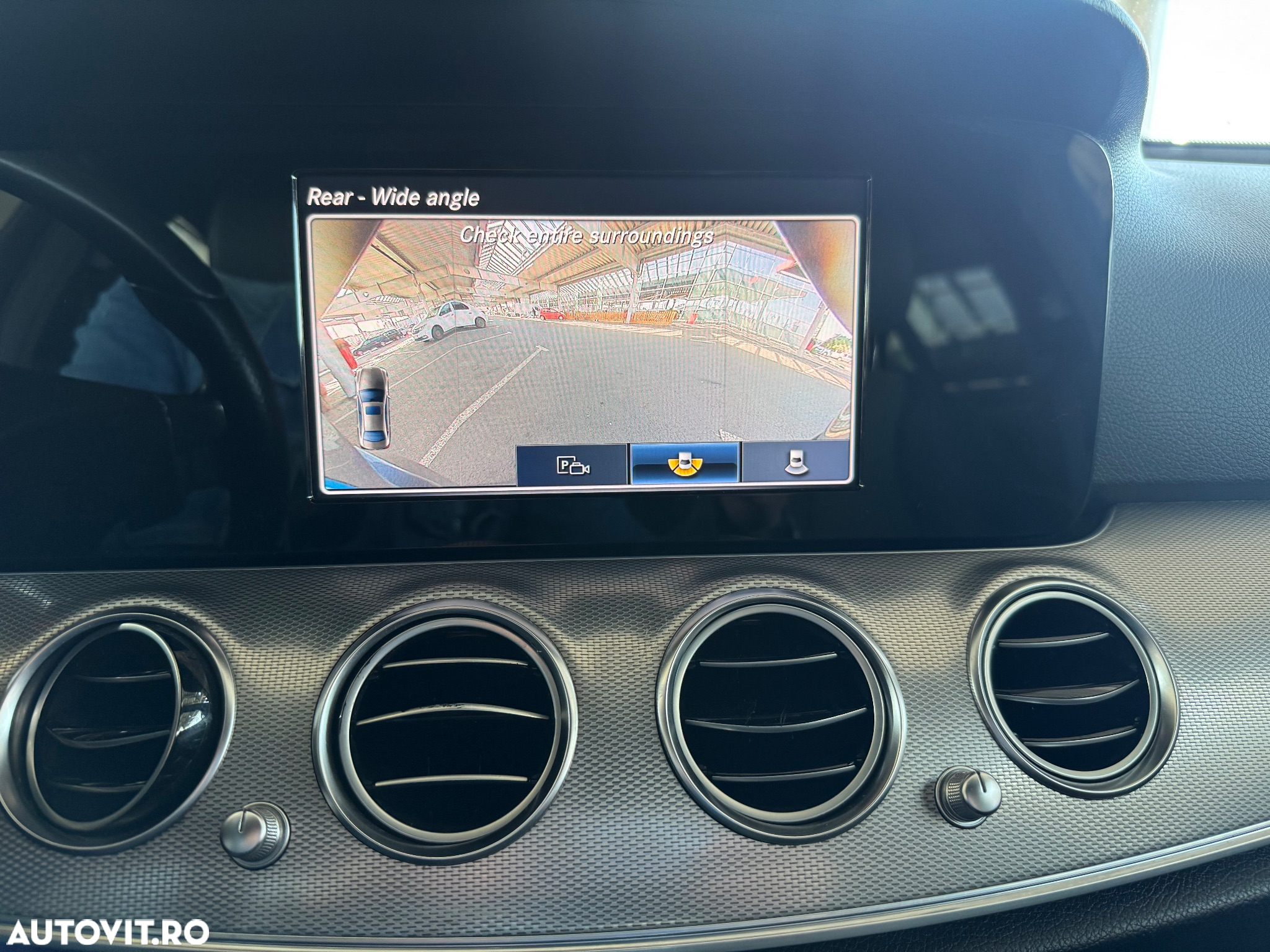 Mercedes-Benz E - 29