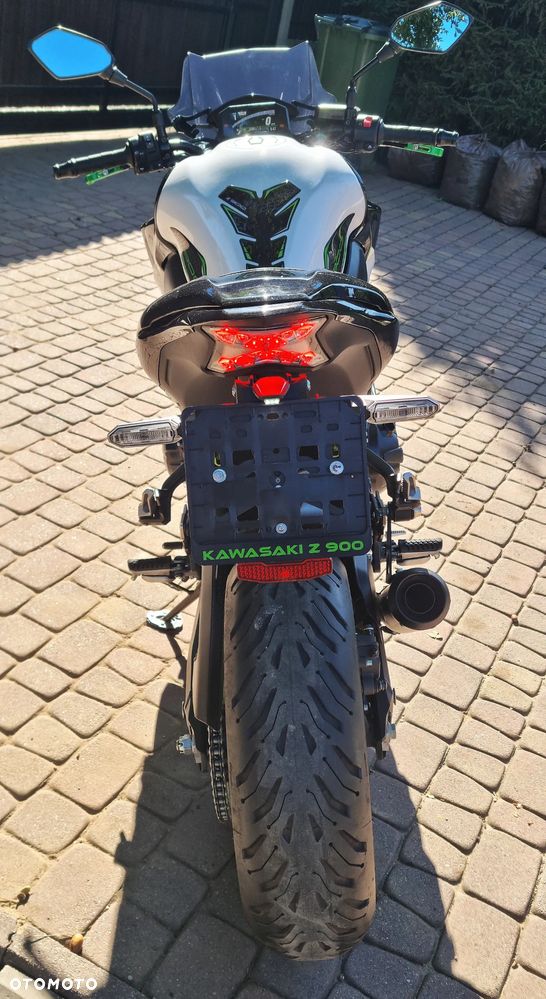 Kawasaki Z 900 - 16