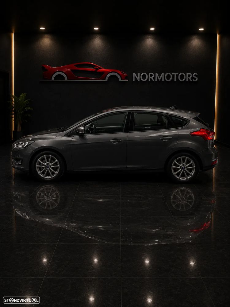 Ford Focus 1.0 SCTi Titanium - 3