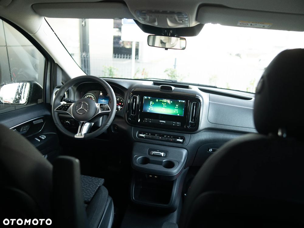 Mercedes-Benz Vito - 15