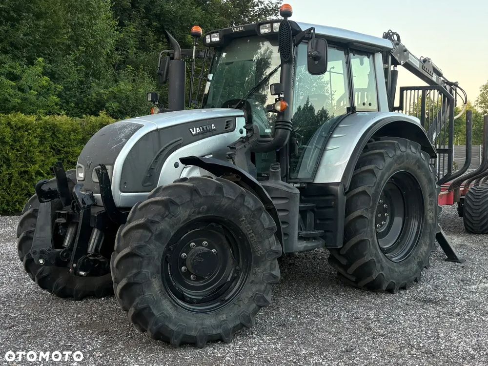 Valtra N142 - 2