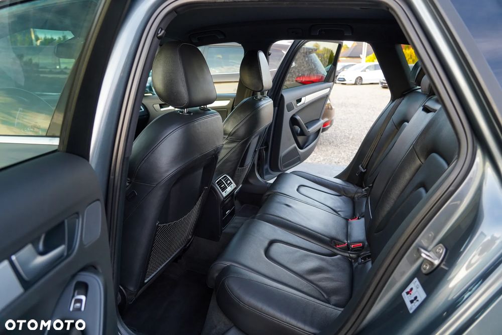 Audi A4 Avant 1.8 TFSI Ambiente - 25
