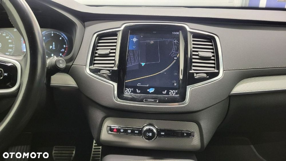 Volvo XC 90 B5 D AWD R-Design - 17