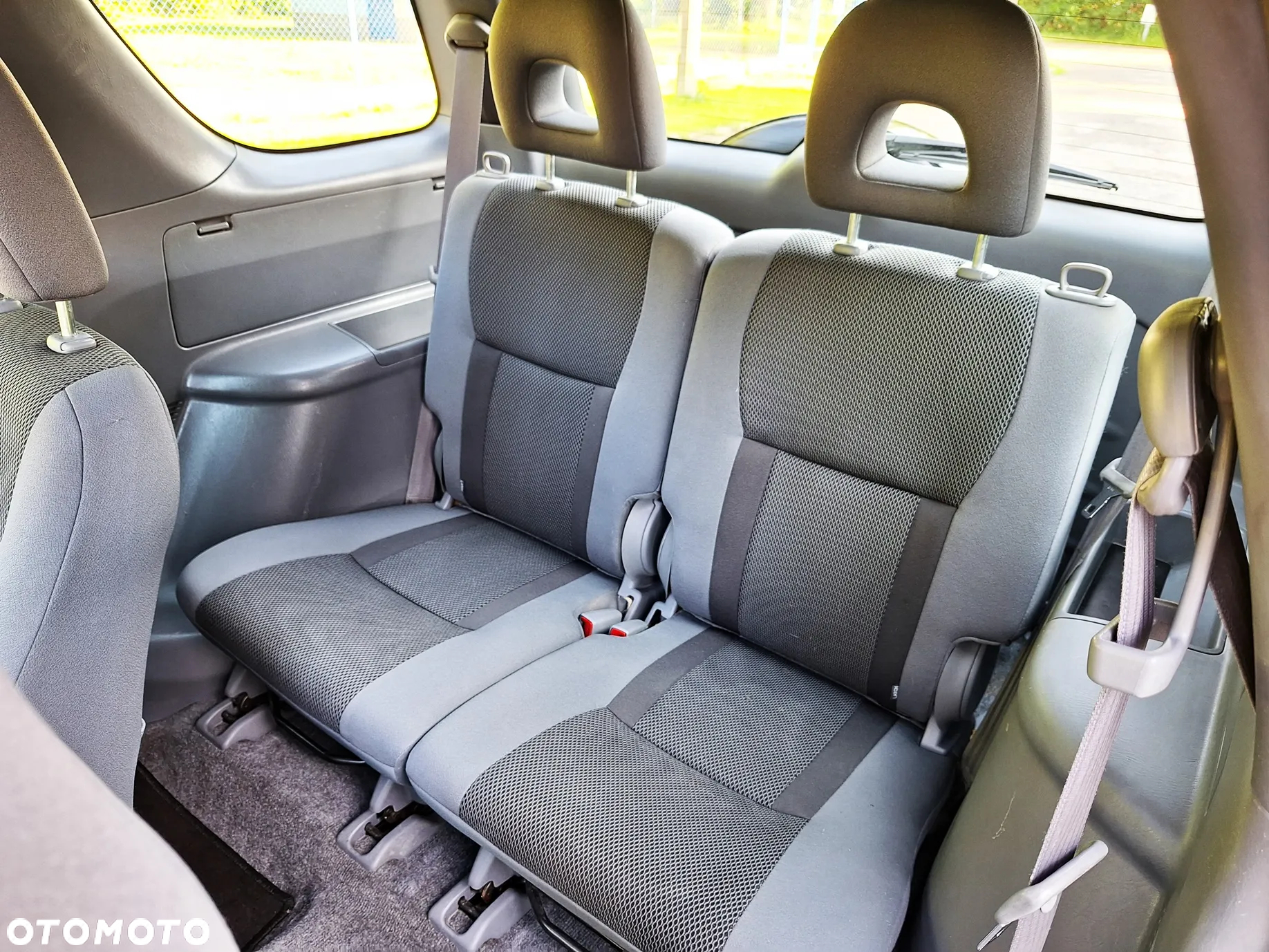 Toyota RAV4 - 32