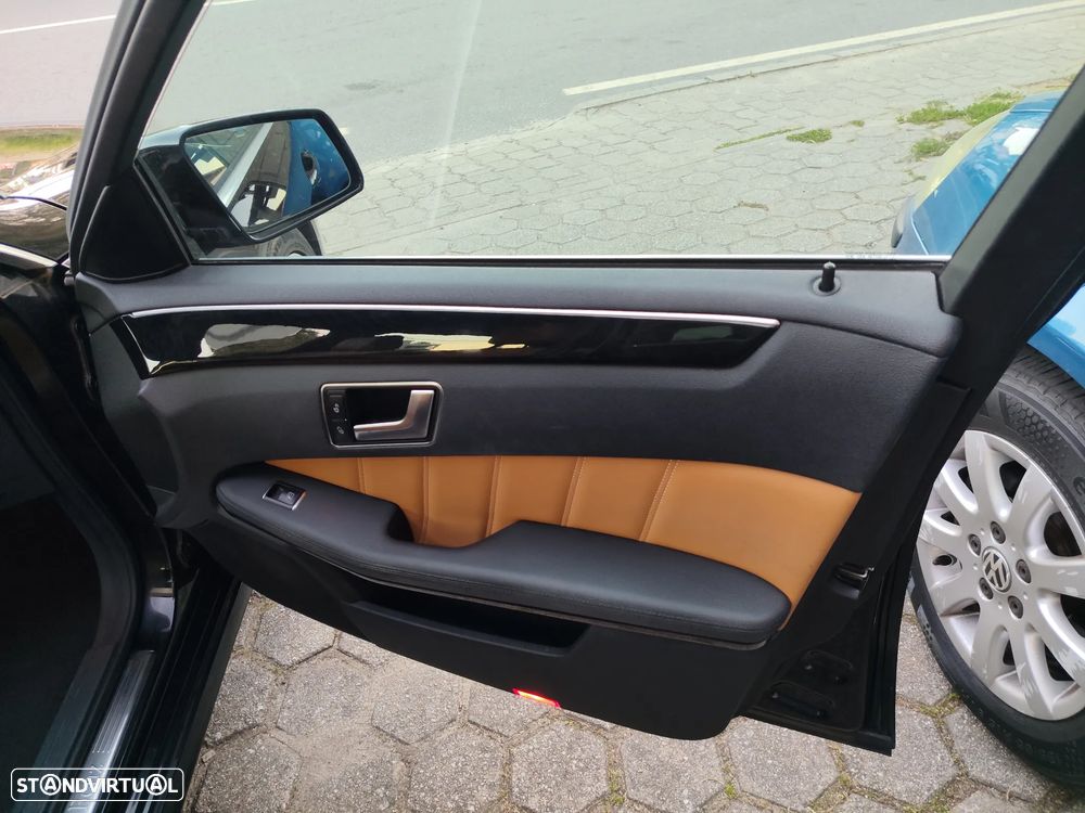 Mercedes-Benz E 300 Bluetec Hybrid Avantgarde - 8