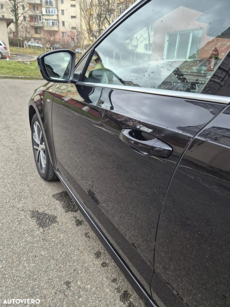 Skoda Octavia 2.0 TDI DSG Ambition - 4