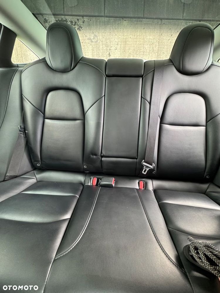Tesla Model 3 Premium Langstreckenbatterie AWD Dual Motor - 16