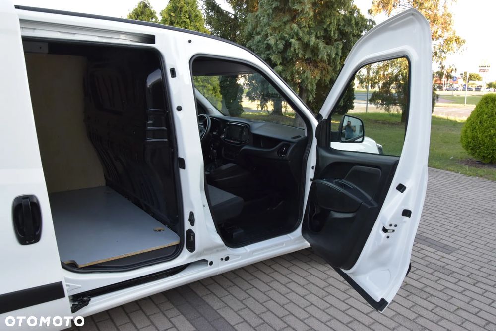 Fiat DOBLO 1,6 JTD 56 TYŚ KM 3-OSOBOWY F-VAT235 - 6