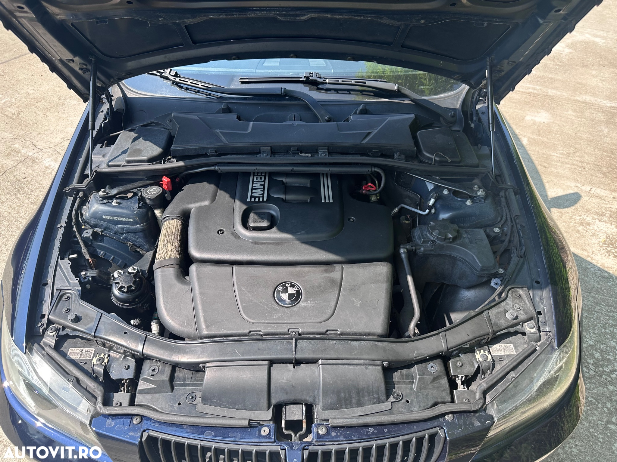 BMW Seria 3 320d - 10