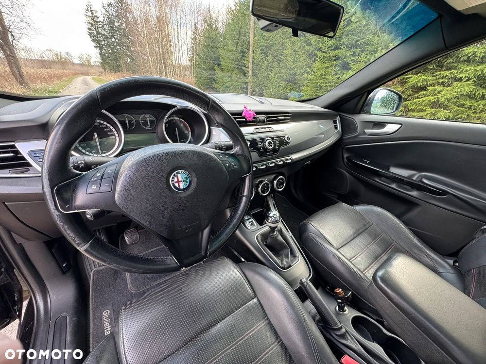 Alfa Romeo Giulietta - 10