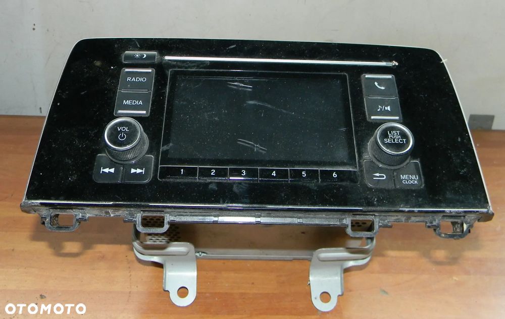 radio oryginalne HONDA CR-V 21- AVH-5068 - 1