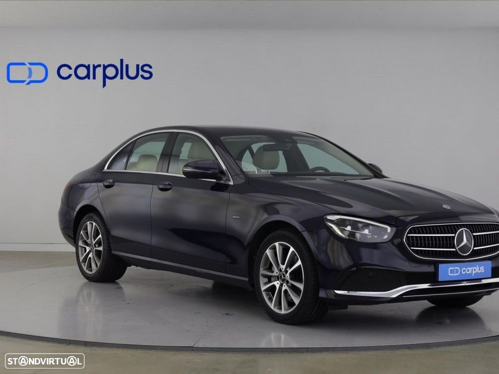 Mercedes-Benz E 300 de AMG Line - 2