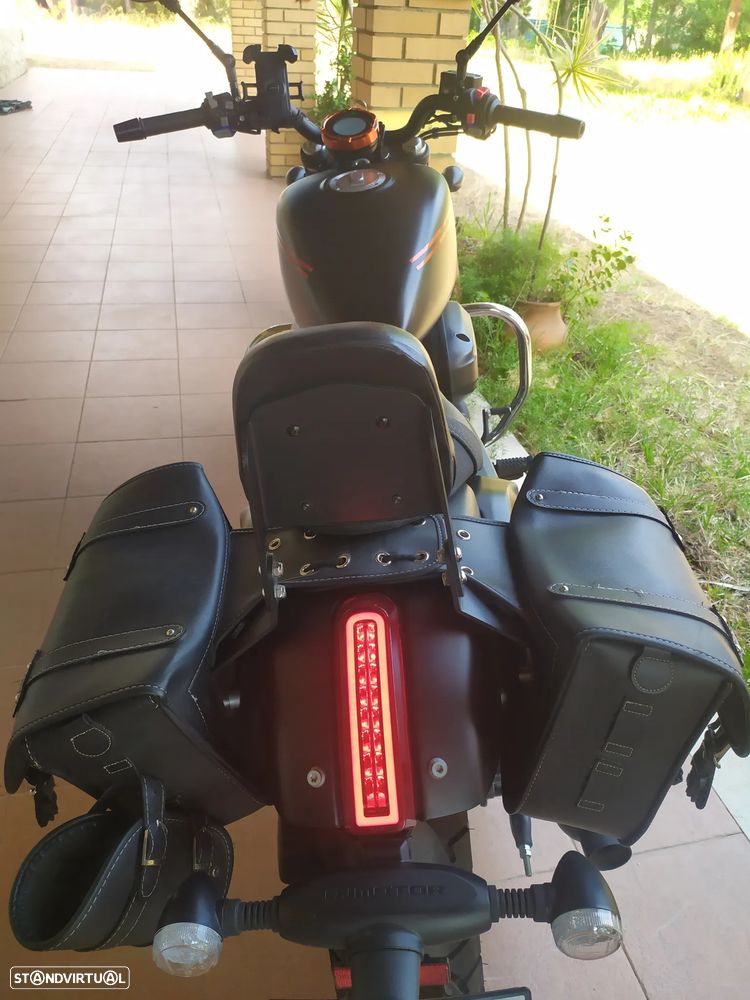 QJ Motor SRV 300 - 9