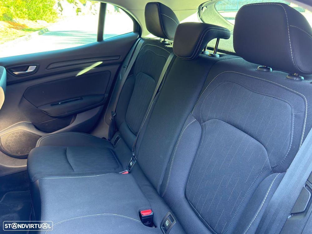 Renault Mégane - 12