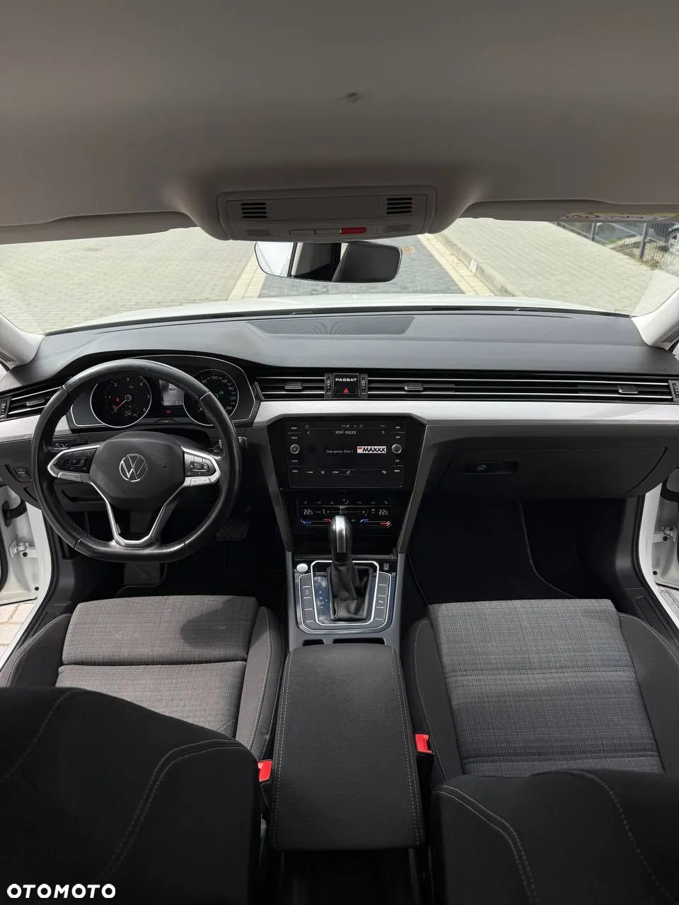 Volkswagen Passat - 9