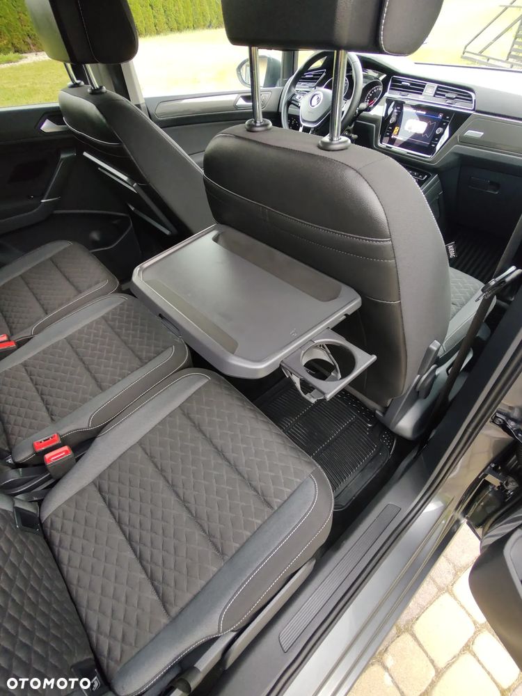 Volkswagen Touran 1.6 TDI SCR Join - 24