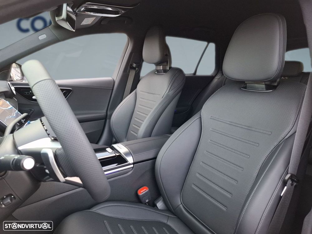 Mercedes-Benz C 300 e AMG Line - 11