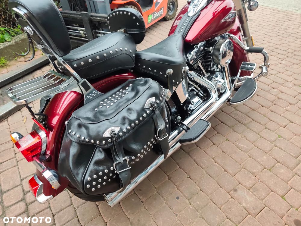 Harley-Davidson Softail Heritage Classic - 30