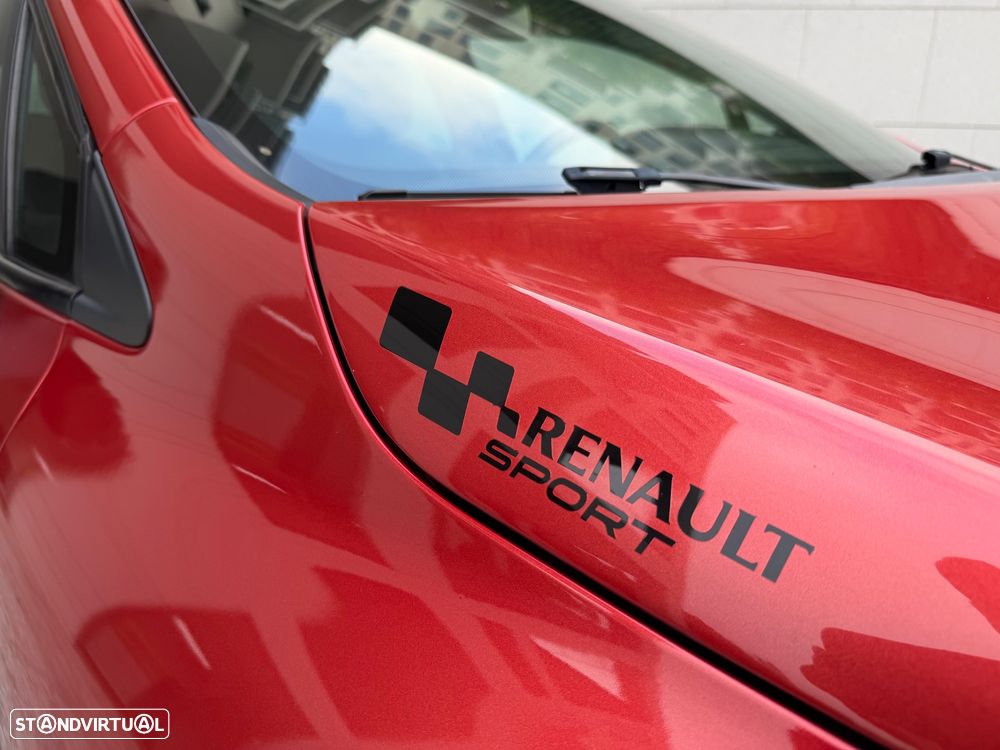 Renault Clio 1.6 T RS EDC - 3
