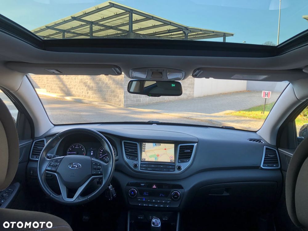 Hyundai Tucson 1.6 GDi 2WD Premium - 34