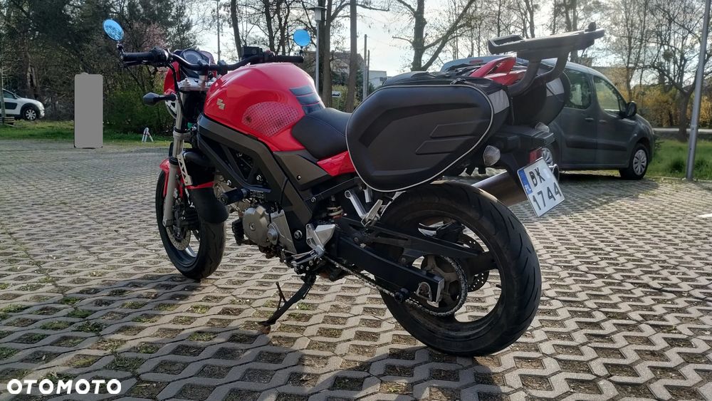 Suzuki SV - 2