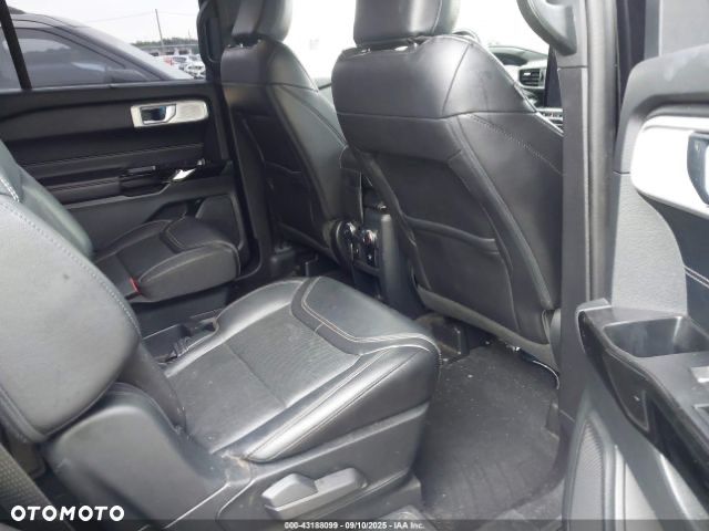 Ford Explorer 3.0 EcoBoost PHEV 4WD ST-Line - 11