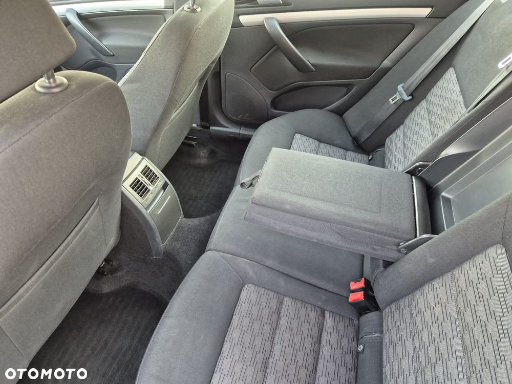 Skoda Octavia 1.8 TSI Ambiente - 7