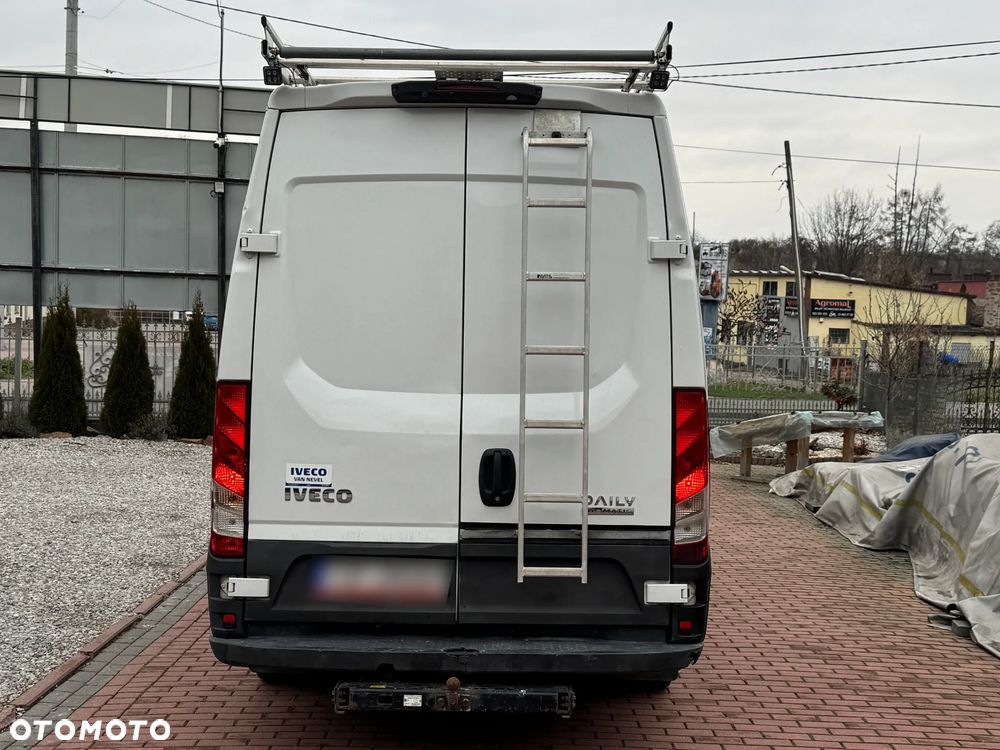 Iveco Daily - 23