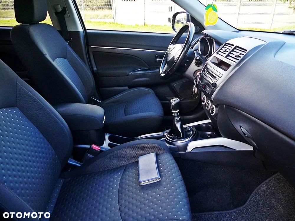 Mitsubishi ASX 1.8 DI-D 2WD Instyle - 25