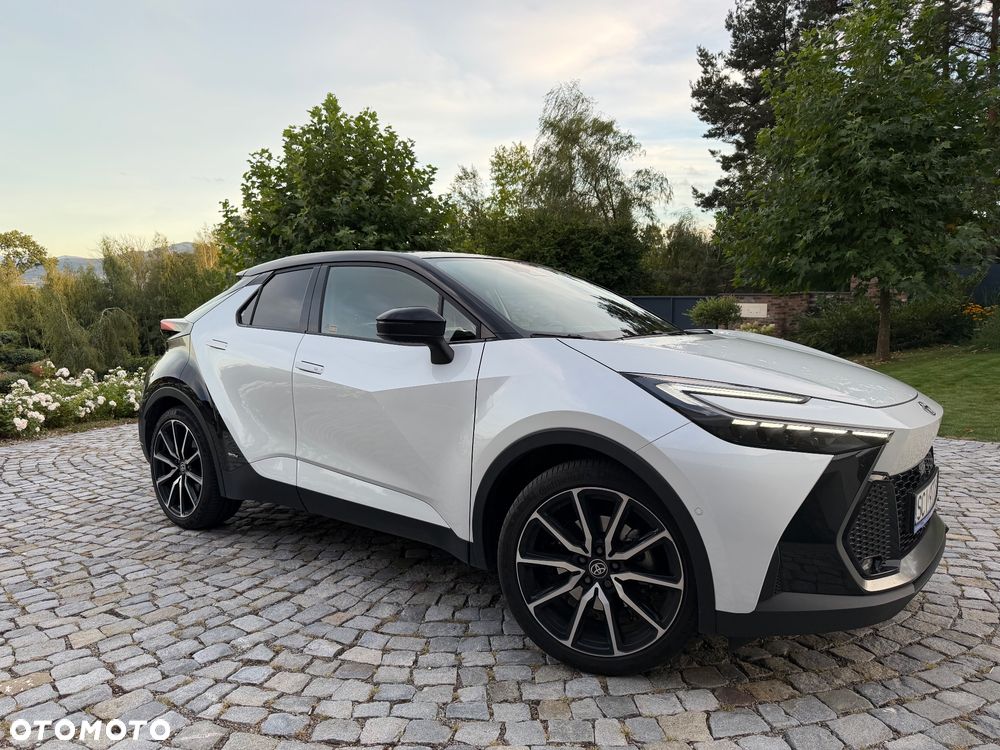 Toyota C-HR 2.0 Hybrid Dynamic Force GR Sport AWD - 2
