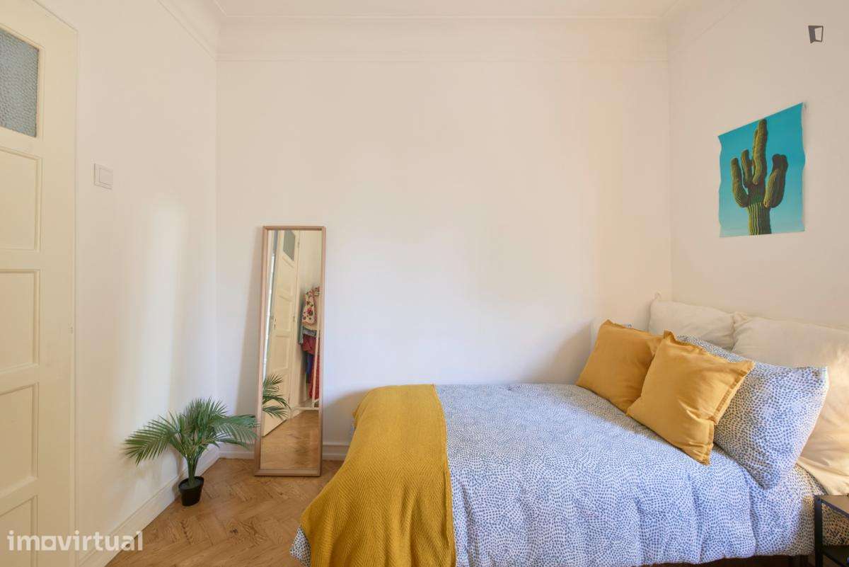 Quarto - localizado em Roma-Areeiro Lisbon - Grande imagem: 3/24