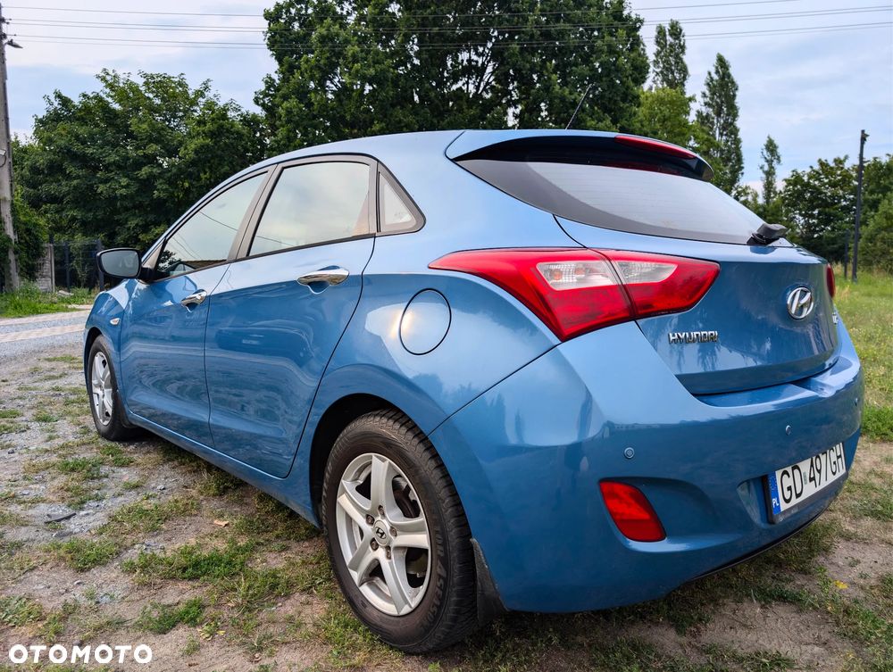 Hyundai i30 1.4 Classic + - 4