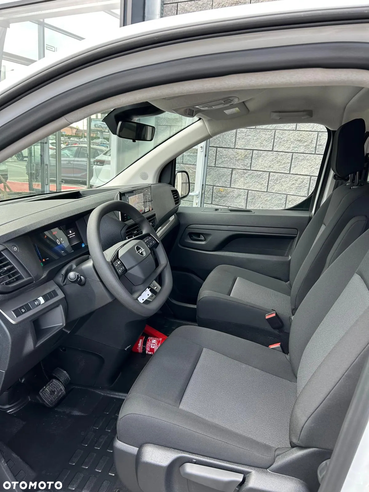 Opel VIVARO - 12