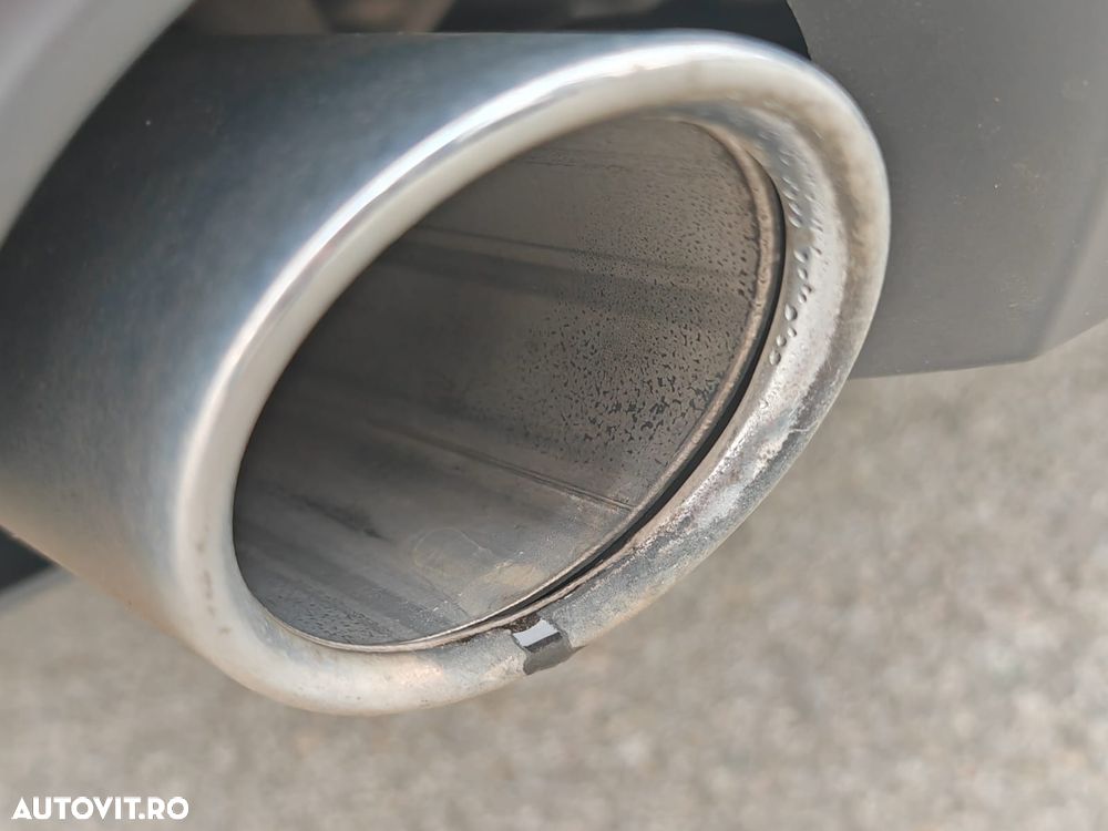 Audi A4 2.0 TDI DPF multitronic S line Sportpaket - 11