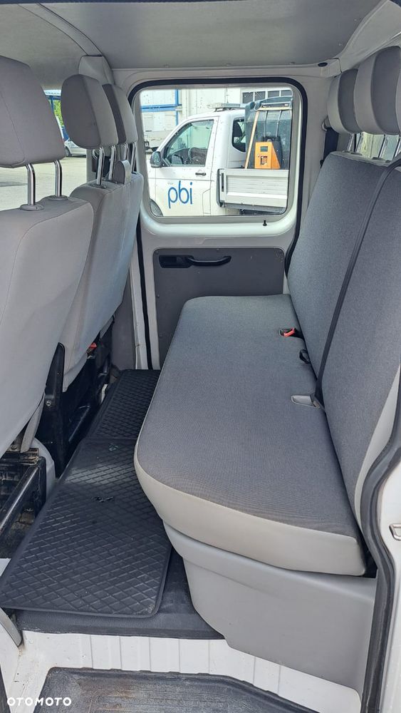 Volkswagen Transporter T5 doka - 11