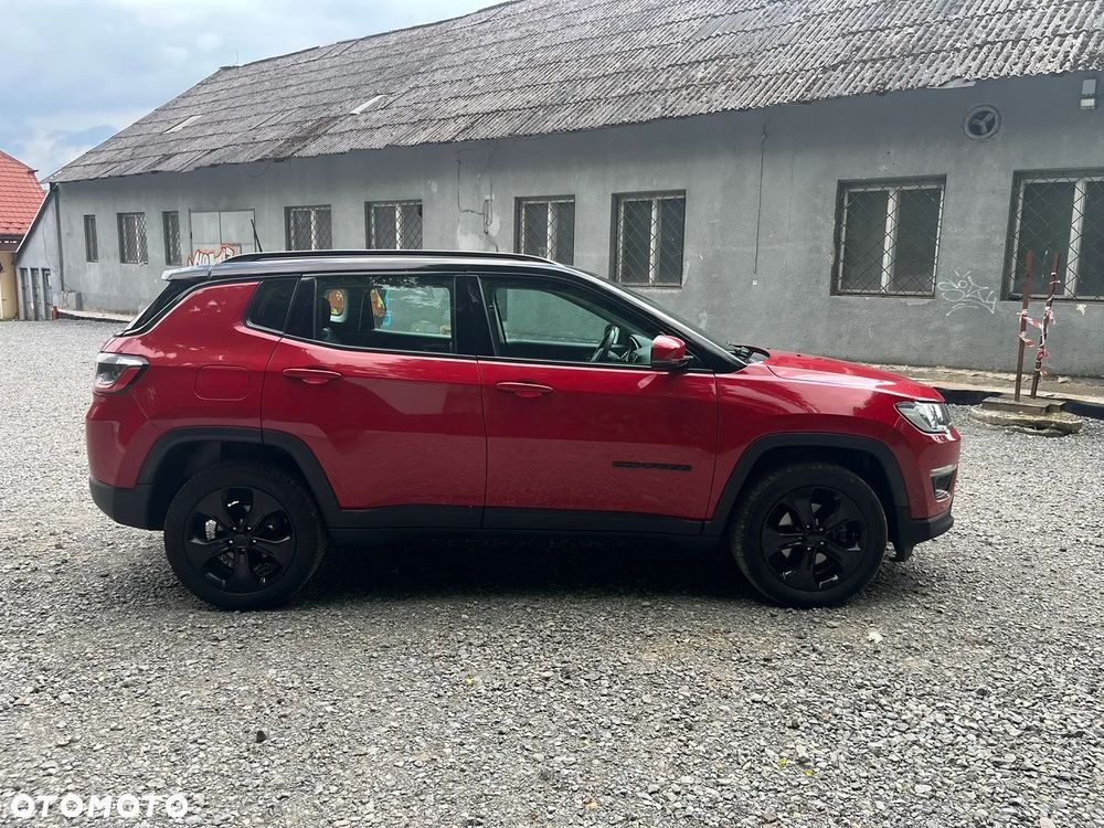 Jeep Compass - 28