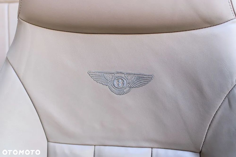 Bentley Azure Standard - 13
