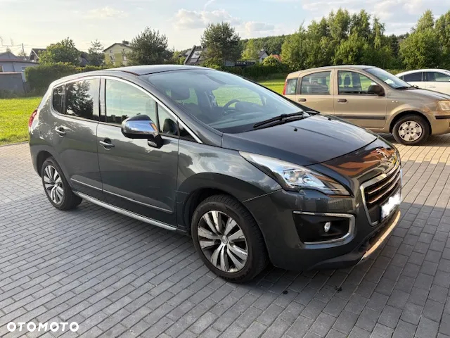 Peugeot 3008 1.2 PureTech Allure S&S - 2
