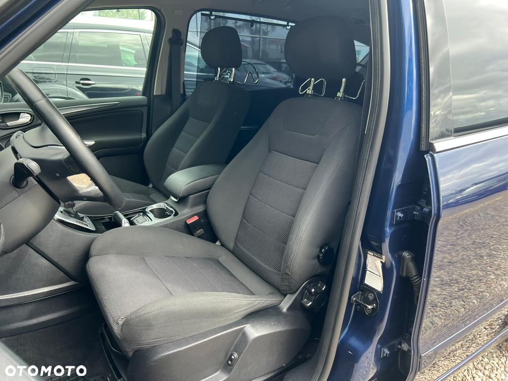 Ford S-Max - 29