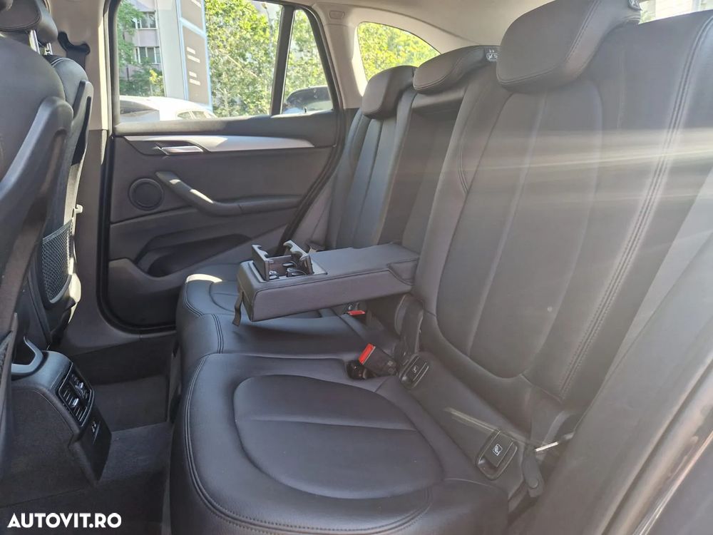 BMW X1 - 24